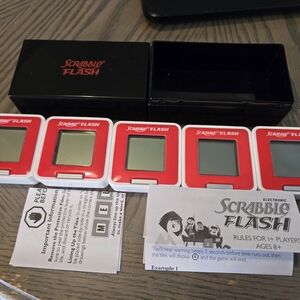 EUC Scrabble Flash Electronic Spelling Word Game 5 Tiles Case Instructions Works